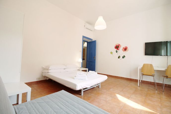 Imagen de la habitación del Easy Budget Colosseo. Foto 25