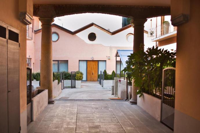 Imagen de los exteriores del Easy Milano - Rooms and Apartments Navigli. Foto 31