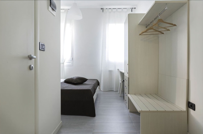 Imagen de la habitación del Easy Venice Room. Foto 10