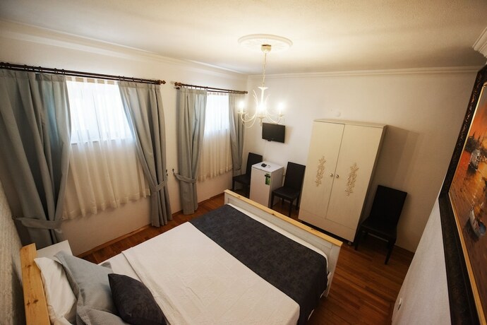 Imagen de la habitación del Ebruli Hotel. Foto 17