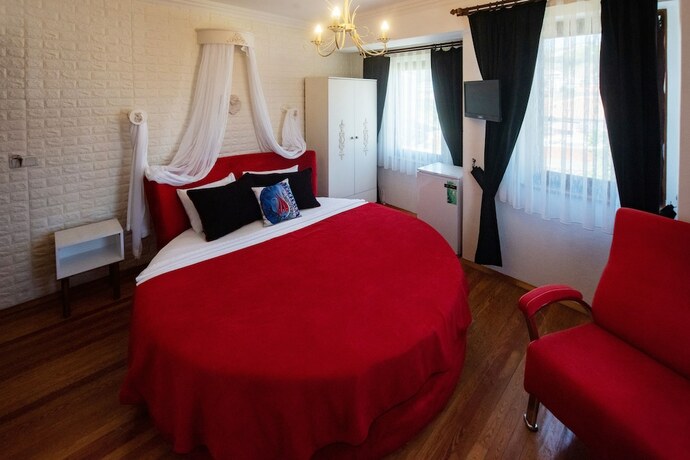 Imagen de la habitación del Ebruli Hotel. Foto 21