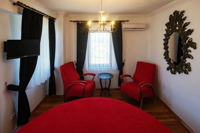 Imagen de la habitación del Ebruli Hotel. Foto 24