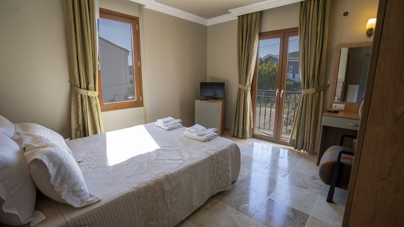 Imagen de la habitación del Ebruli Otel Cunda. Foto 6