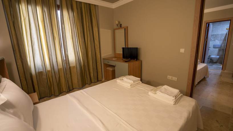 Imagen de la habitación del Ebruli Otel Cunda. Foto 9