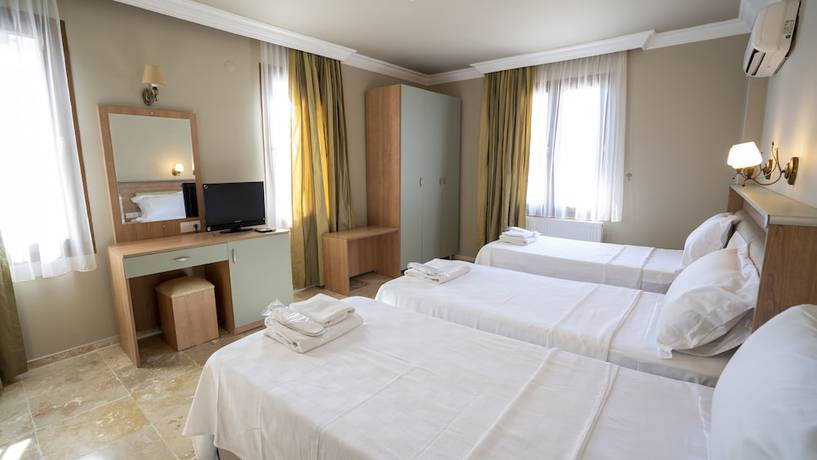 Imagen de la habitación del Ebruli Otel Cunda. Foto 10