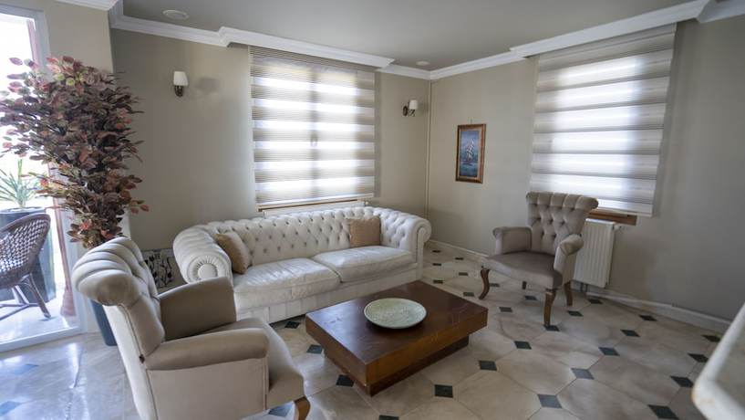 Imagen de los interiores del Ebruli Otel Cunda. Foto 20