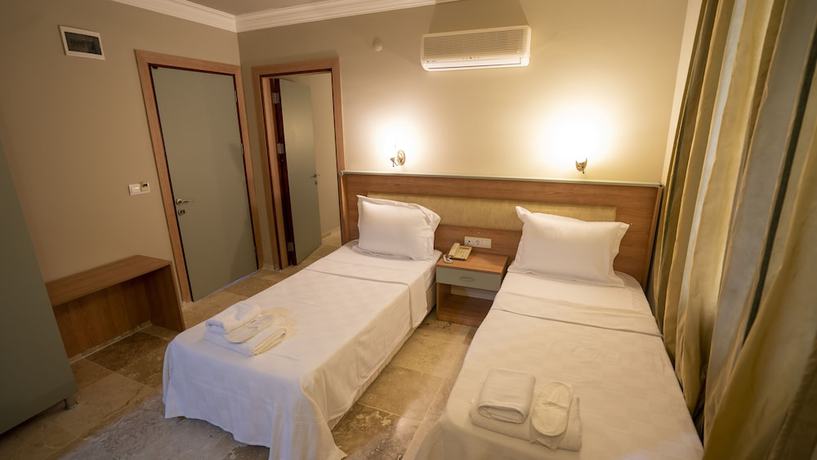 Imagen de la habitación del Ebruli Otel Cunda. Foto 16
