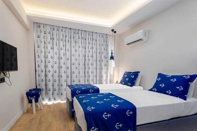 Imagen de la habitación del Ece Marina Suit. Foto 4