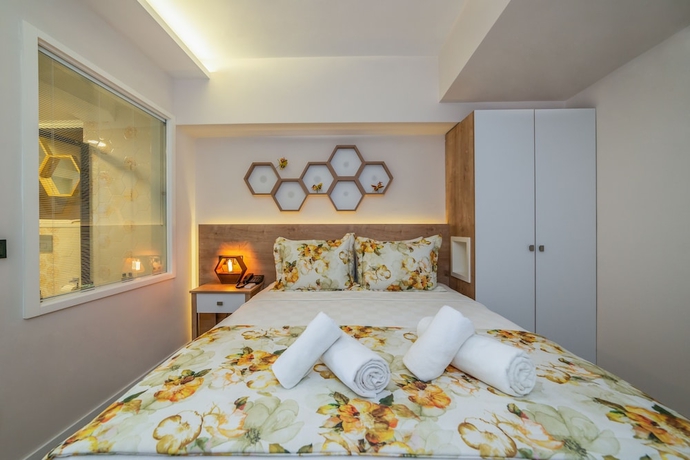 Imagen de la habitación del Ece Marina Suit. Foto 12