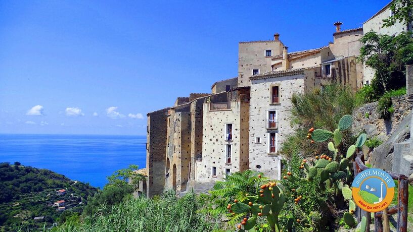 Imagen de la habitación del EcoBelmonte Albergo Diffuso. Foto 19