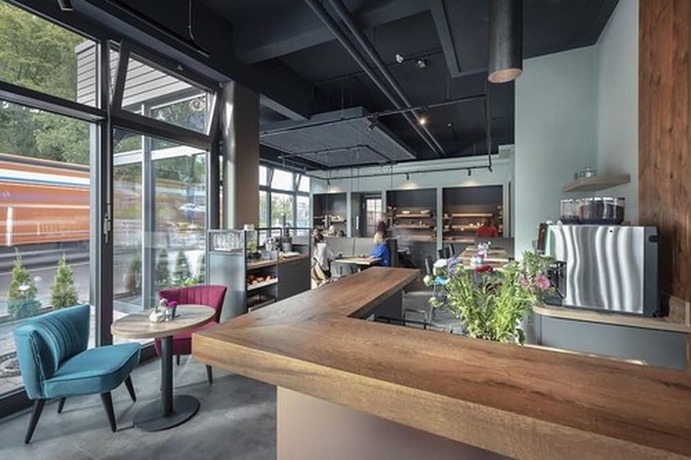 Imagen de los interiores del Ecome Hotel. Foto 20