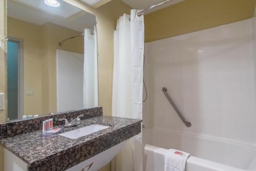 Imagen general del Econo Lodge Darien. Foto 3
