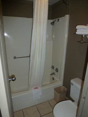 Imagen de la habitación del Econo Lodge Pittsburgh I-79. Foto 13