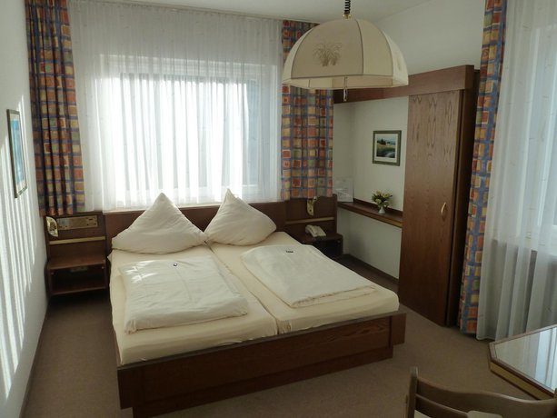 Imagen de la habitación del Edelstein-Hotel. Foto 2