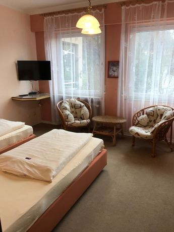 Imagen de la habitación del Edelstein-Hotel. Foto 8