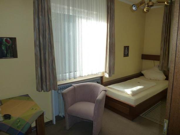 Imagen de la habitación del Edelstein-Hotel. Foto 10