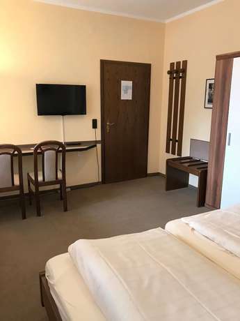 Imagen de la habitación del Edelstein-Hotel. Foto 18