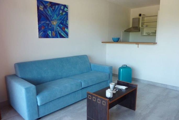 Imagen de los interiores del Eden Azur. Foto 14