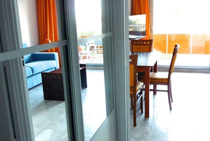 Imagen de los interiores del Eden Azur. Foto 15