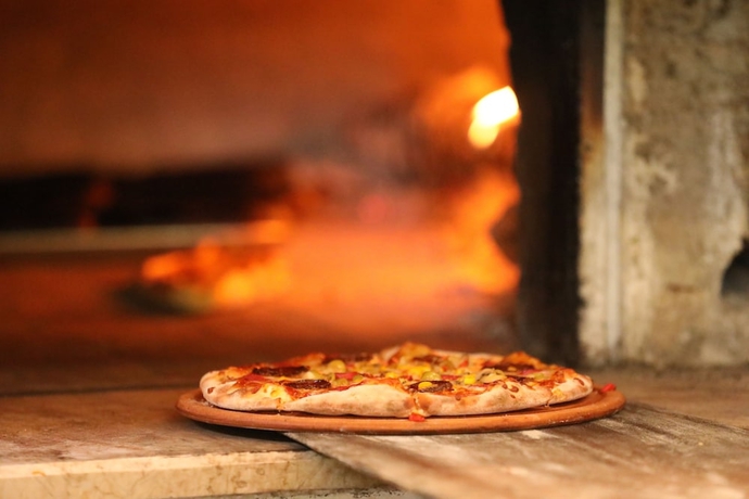 Imagen del bar/restaurante del Eden Bungalows and Beach. Foto 2