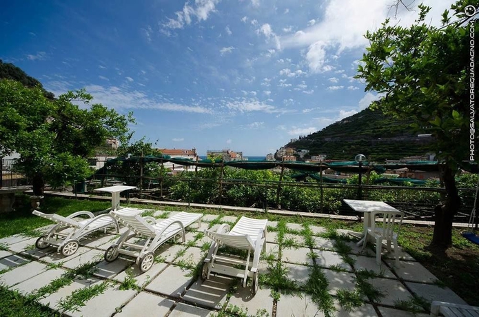 Imagen de los exteriores del Eden Holiday Apartment. Foto 9