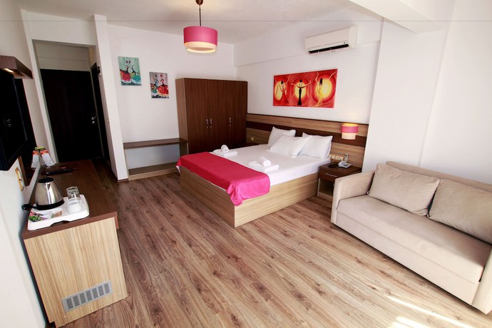 Imagen de la habitación del Eden Pyara Hotel Turunc. Foto 10