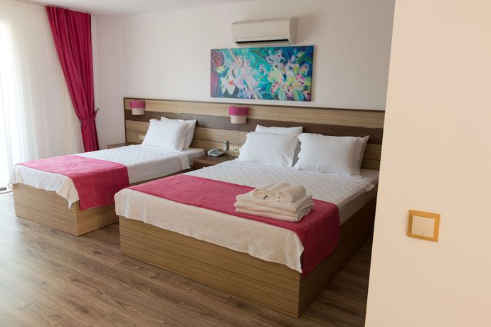 Imagen de la habitación del Eden Pyara Hotel Turunc. Foto 11