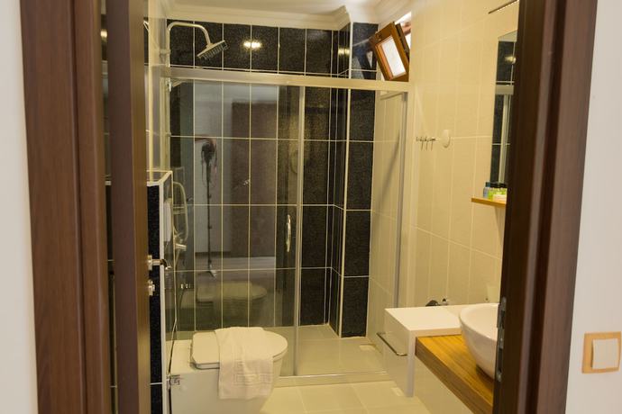 Imagen de la habitación del Eden Pyara Hotel Turunc. Foto 12