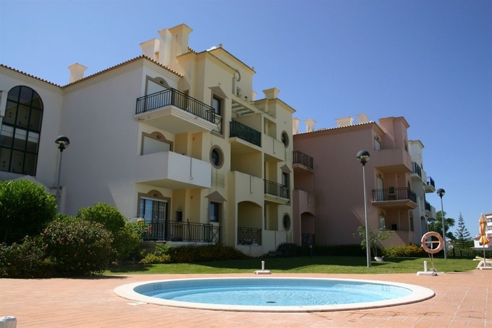 Imagen de la piscina del Eden Village. Foto 14