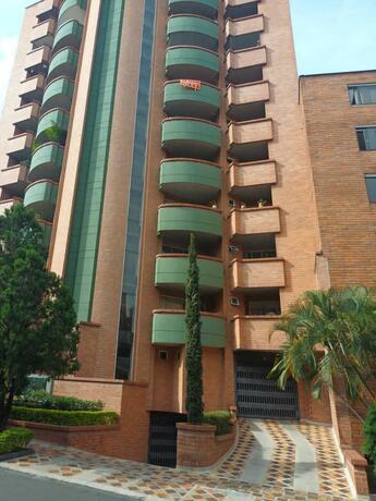 Imagen general del Edificio San Thelmo Laureles. Foto 2