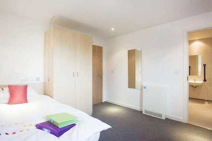 Imagen general del Edinburgh College Residence. Foto 2