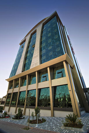 Imagen de la habitación del Edis Premier Hotel. Foto 11