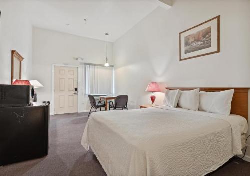 Imagen de la habitación del Edison Motor Lodge. Foto 18