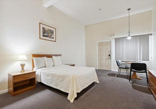 Imagen de la habitación del Edison Motor Lodge. Foto 19