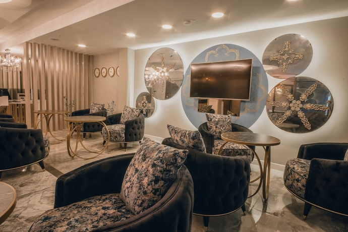 Imagen del bar/restaurante del Edrin G&ouml;zde Hotel. Foto 4