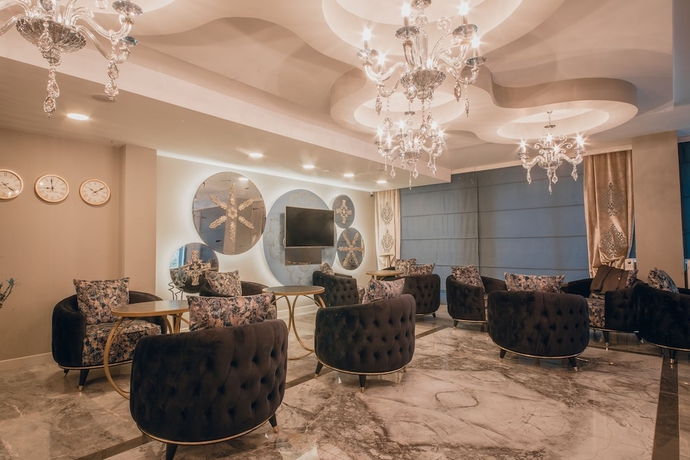 Imagen del bar/restaurante del Edrin G&ouml;zde Hotel. Foto 5