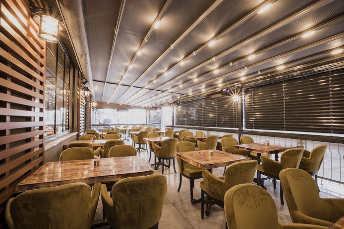 Imagen del bar/restaurante del Edrin Hotel. Foto 3