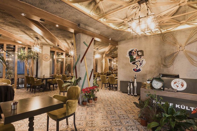 Imagen del bar/restaurante del Edrin Hotel. Foto 6