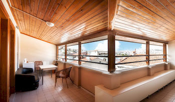 Imagen general del Educa Suites Balat. Foto 6