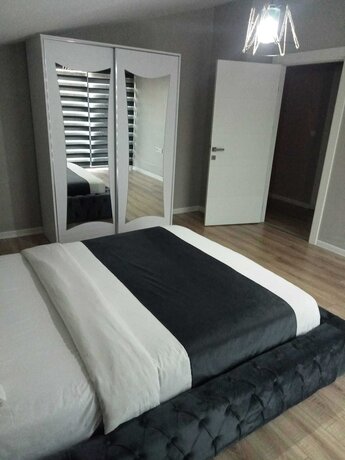 Imagen general del Ef Suit. Foto 10