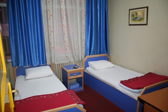 Imagen de la habitación del Efebey Otel. Foto 5