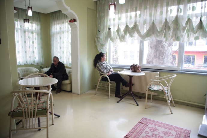 Imagen del bar/restaurante del Efebey Otel. Foto 4