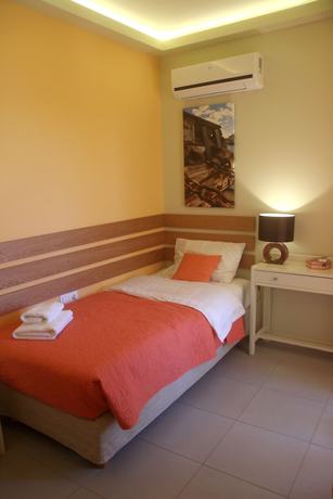 Imagen de la habitación del Effi Apartments. Foto 8