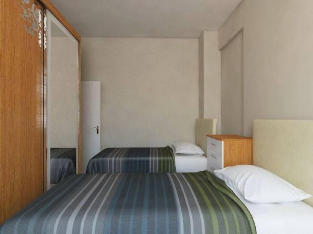 Imagen de la habitación del Efra Suite Hotel. Foto 10