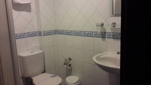 Imagen de la habitación del Ege Hotel. Foto 6