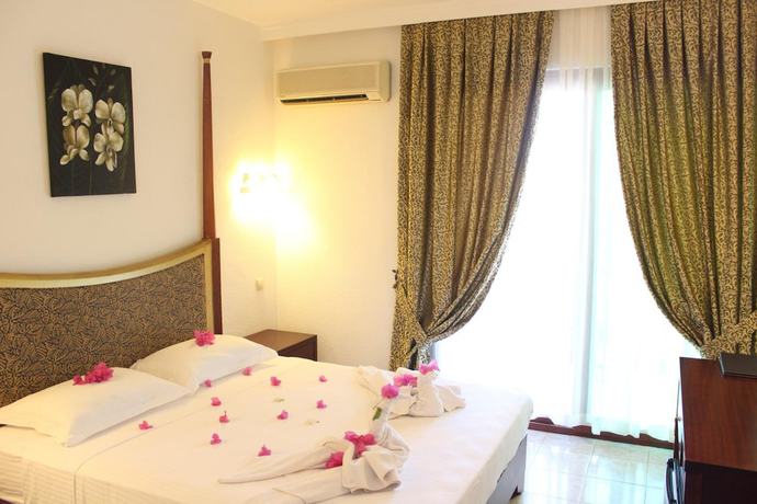 Imagen de la habitación del Ekincik Beach Hotel. Foto 6