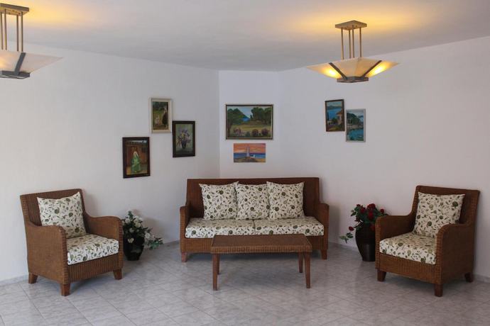Imagen de los interiores del Ekincik Beach Hotel. Foto 16