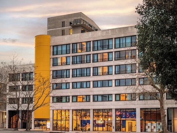Imagen general del Eklo Hotels Nantes City center - Île de Nantes. Foto 1