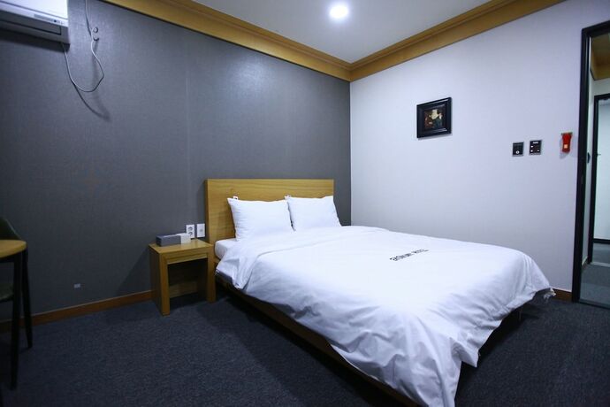 Imagen de la habitación del Ekonomy Hotel Gapyeong. Foto 10