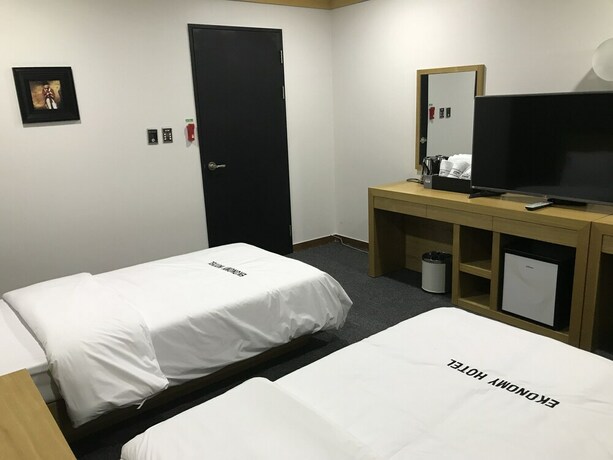 Imagen de la habitación del Ekonomy Hotel Gapyeong. Foto 14